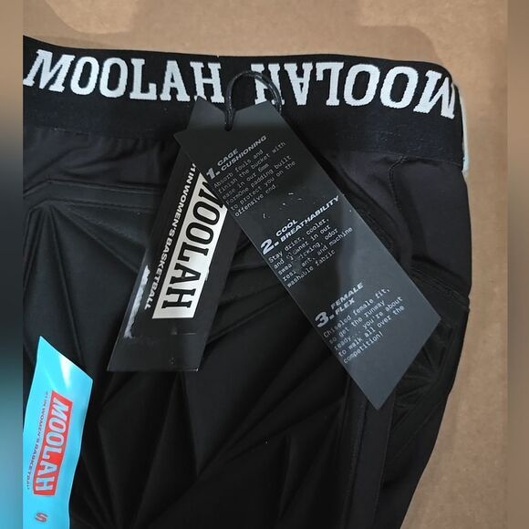 Moolah Womens Solid Black Padded Athletic Compression Shorts - Picture 5 of 5